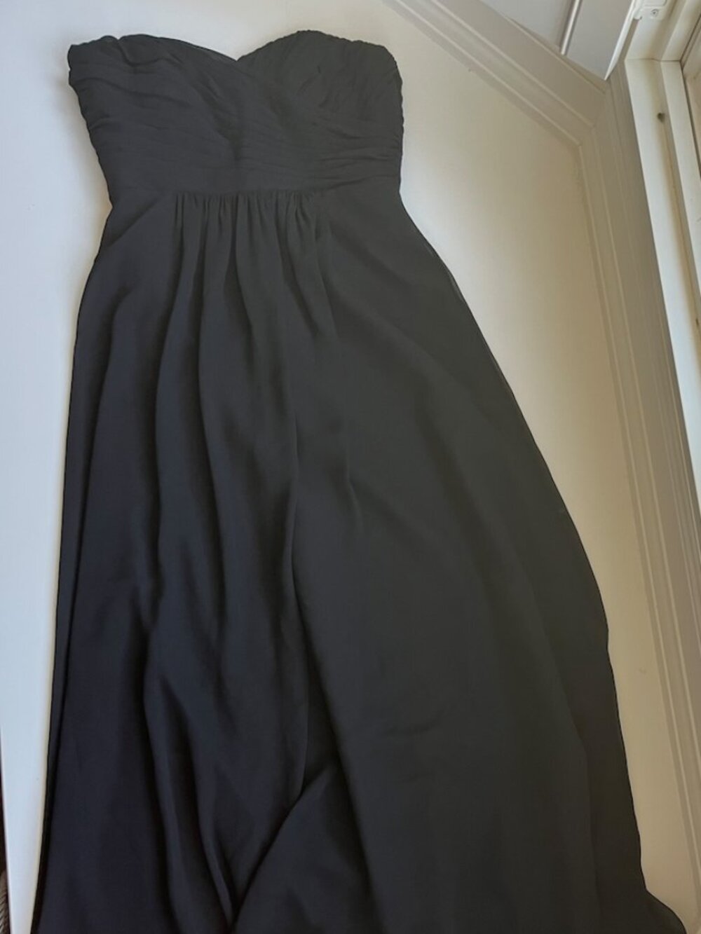 Black Strapless Formal Dress Size 6 - Picture 1 of 5